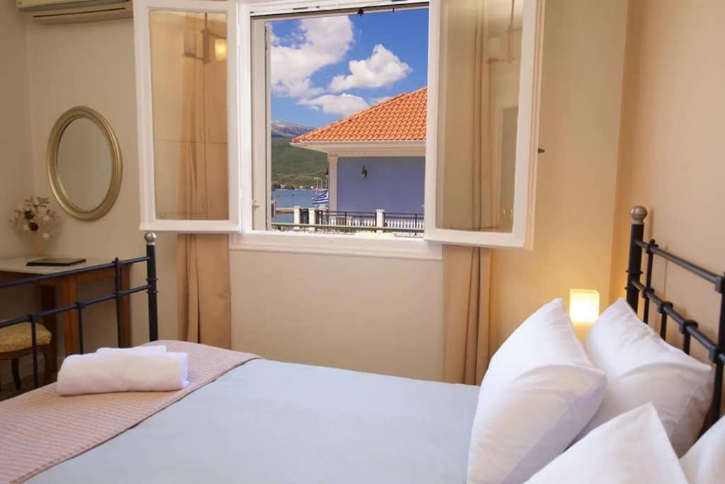 Casa Di Vito, 10M From Sami'S Main Square Apartment Luaran gambar