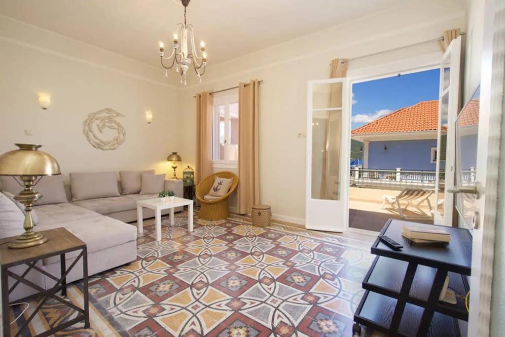 Casa Di Vito, 10M From Sami'S Main Square Apartment Luaran gambar