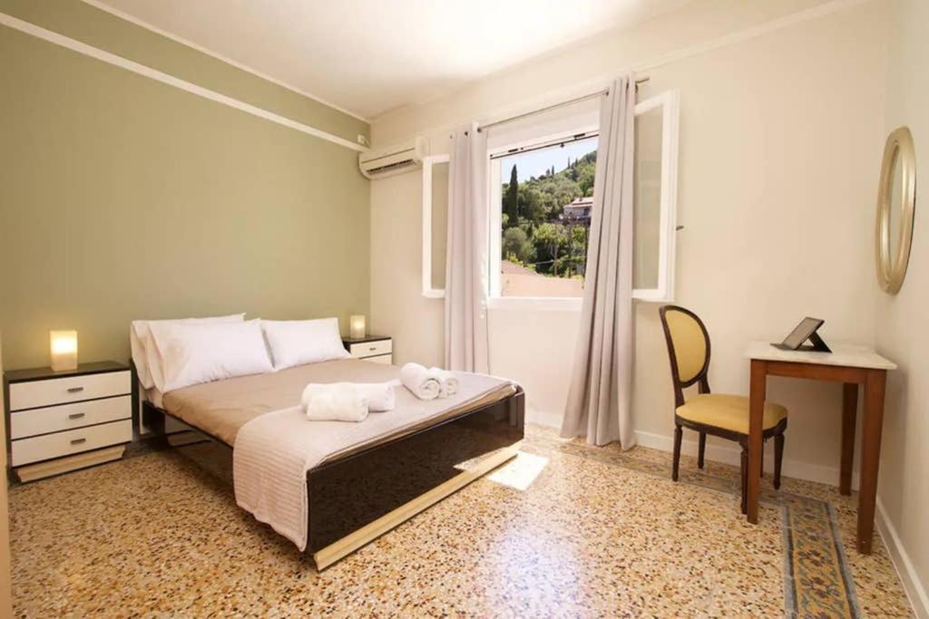 Casa Di Vito, 10M From Sami'S Main Square Apartment Luaran gambar